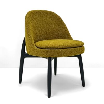 kaufen Einzigartige Form Weißes Asche Holz Stuhl, Ergonomisch Umhüllende Sitz Esszessel für Café Hotel Esszimmer online manufacture
