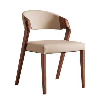 kaufen Premium-Esstuhl aus weißem Ascheholz. Langlebiger Sitz für Restaurant, Hotel, Café und Büro. online manufacture