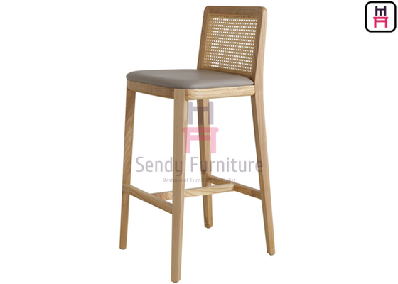 Weinlese-Rattan-Rückseiten-Barhocker-Größe H75cm fester Ash Wood Frame Without Armrest