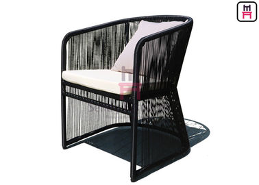 Aluminiumfeld-Restaurant-Tabellen im Freien, schwarzes Seil-Rattan, das Stuhl mit Armlehne   speist