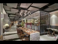 Esstuhl aus Aschholz, braunes Leder mit Armlehnen