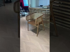 Walnuss lackiert 0,3cbm Restaurantrohr Esszessel mit Armlehnen